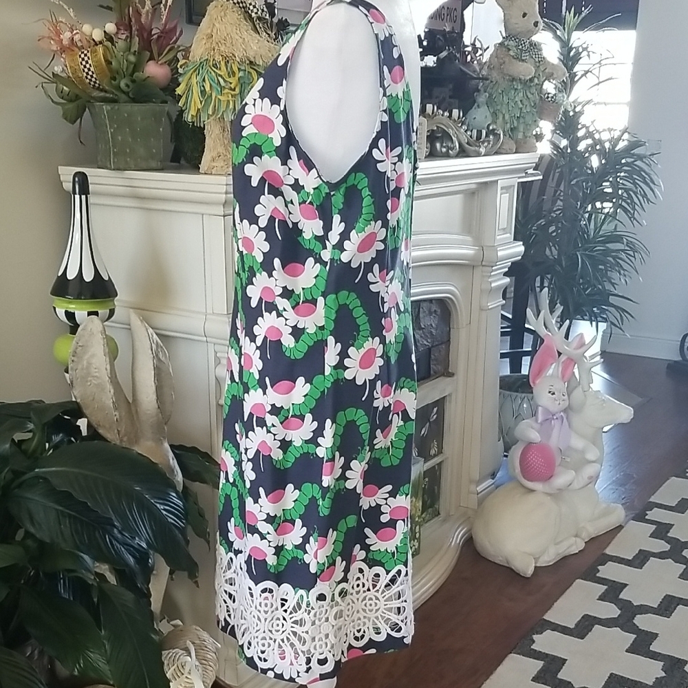 Lilly Pulitzer Navy and Green Floral Dress - Picture 5 of 6